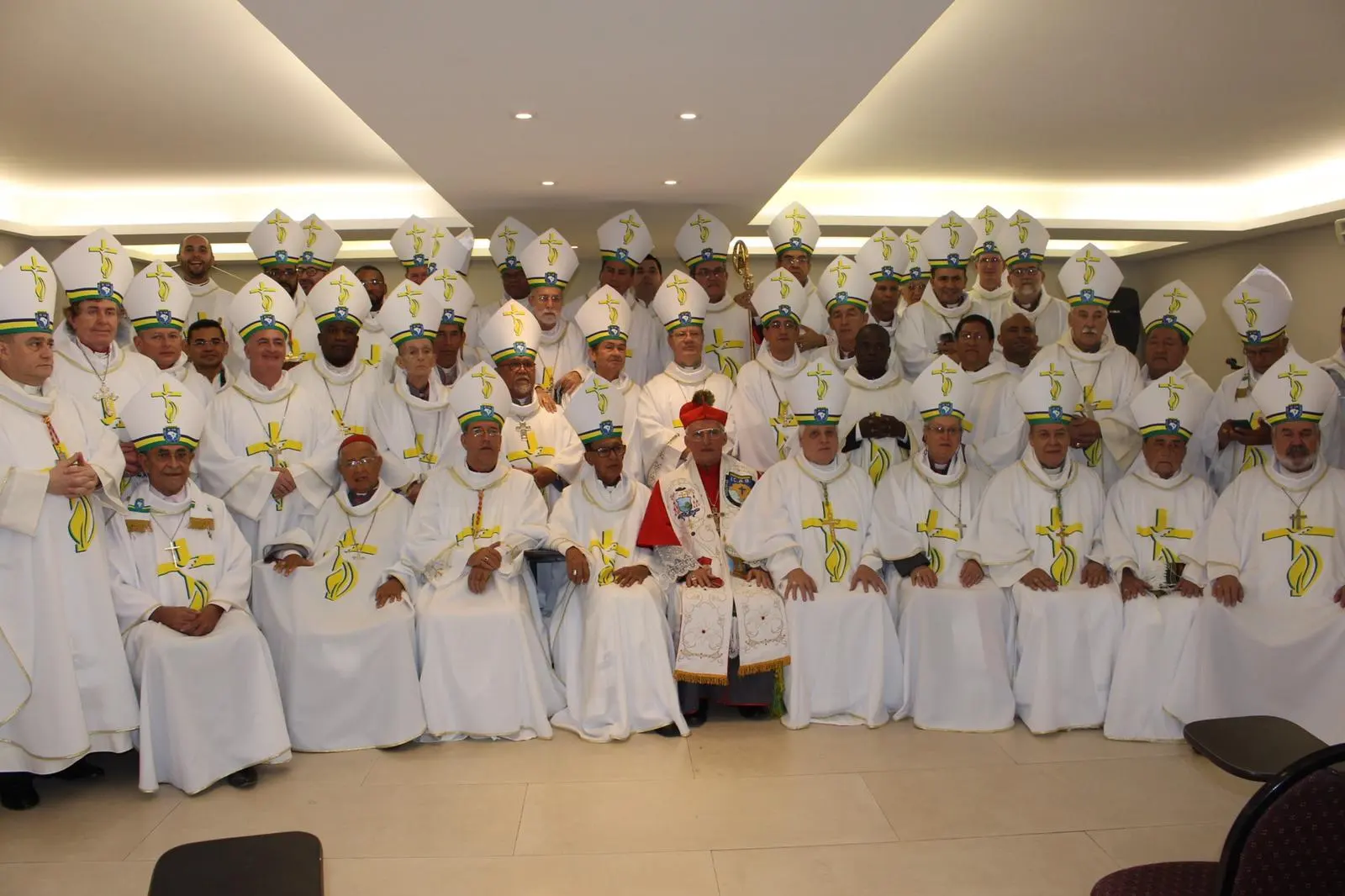 Grupo reunido durante un encuentro de la comunidad